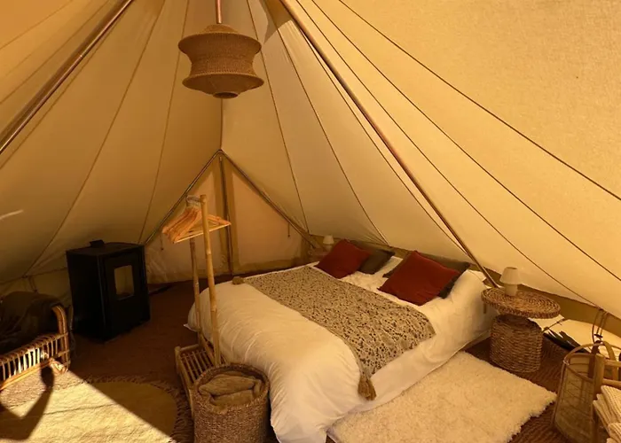 Tribu Роскошный шатер